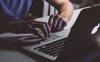 黑客24小时在线接单网站-寻求黑客高手帮忙数据恢复